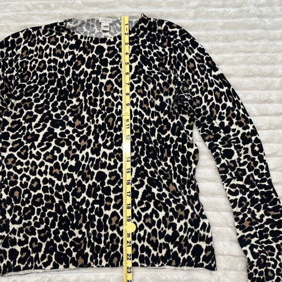 J crew Women Leopard Pattern Sweater Size Medium - Picture 4 of 8